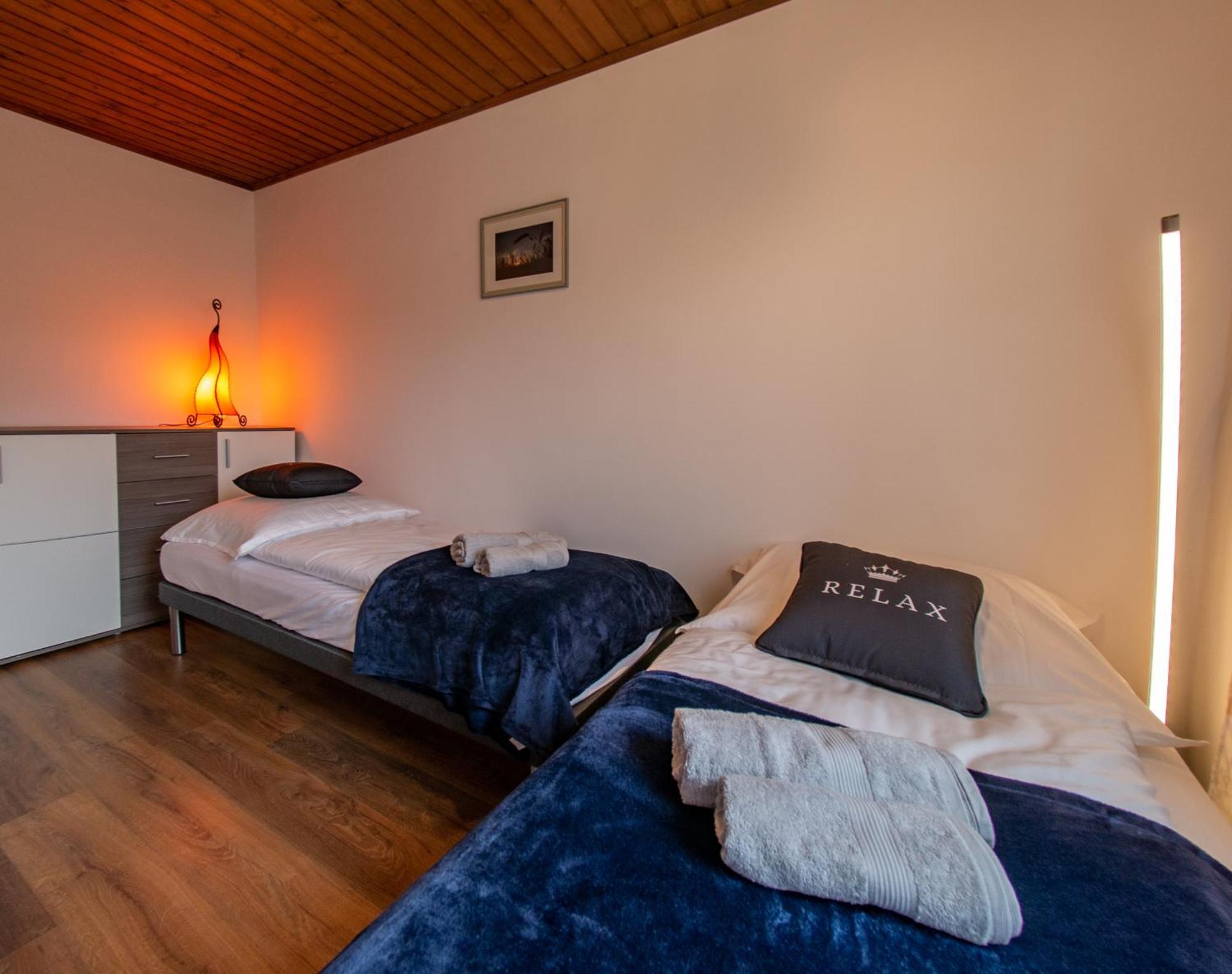 Erzhaus Apartments Eisenerz Kamer foto
